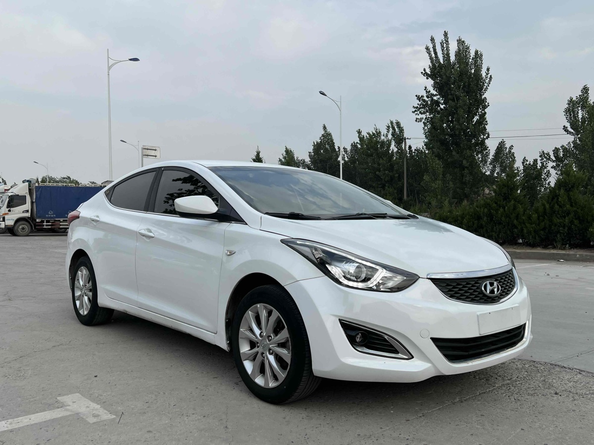 現(xiàn)代 朗動  2016款 1.6L 自動尊貴型圖片