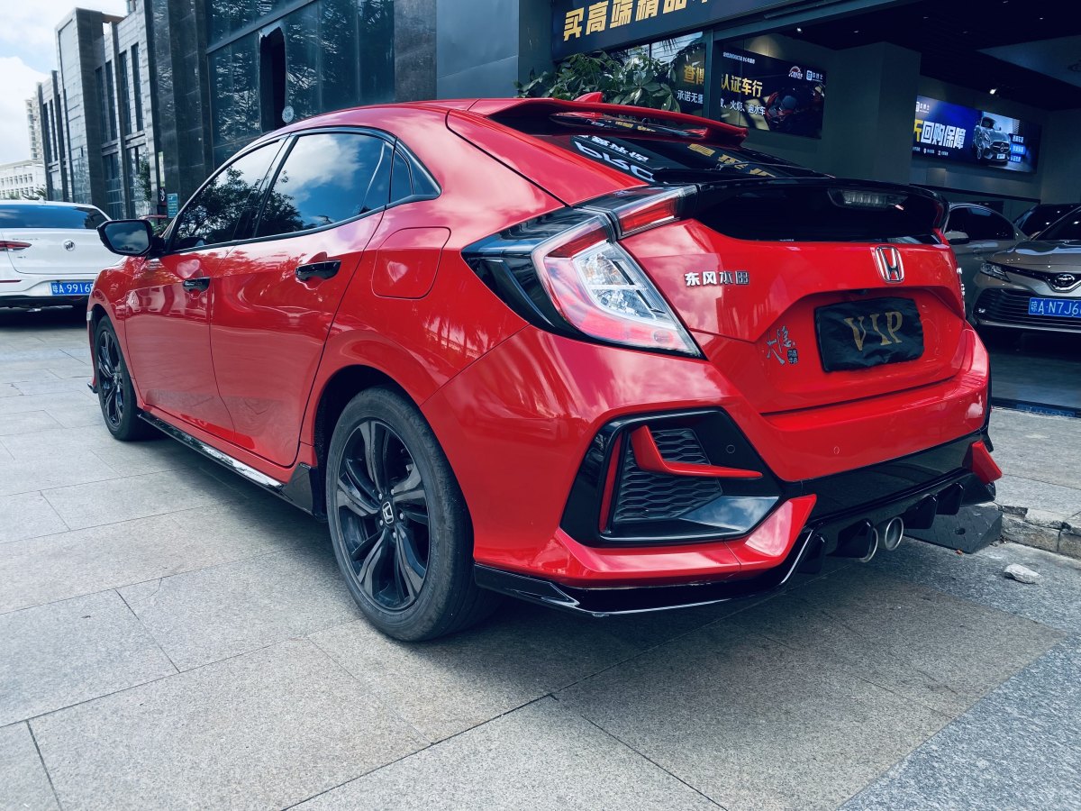 本田 思域  2021款 hatchback 220turbo cvt潮酷控图片