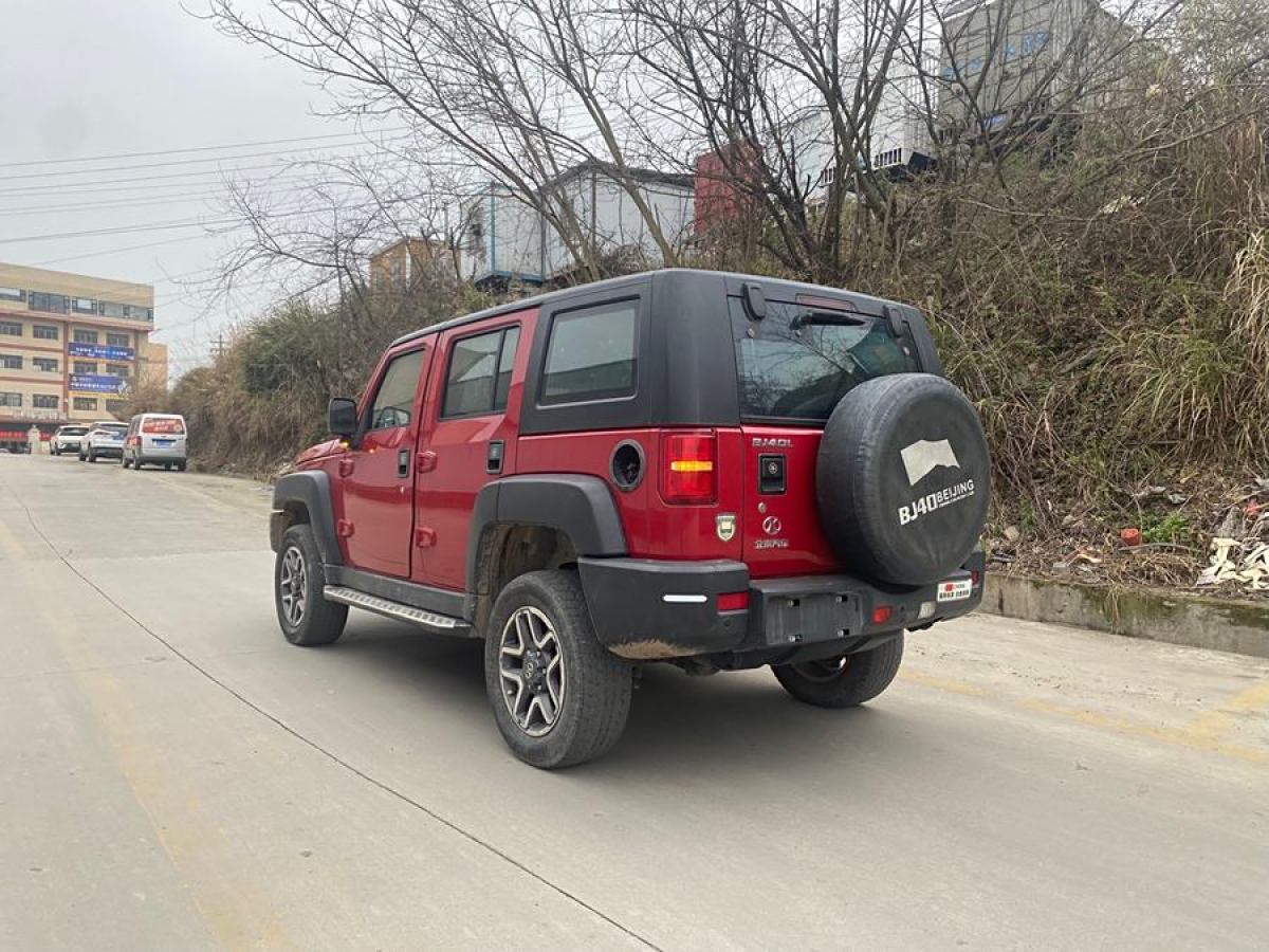 2017年9月北京 BJ40  2016款 40L 2.3T 自動四驅(qū)尊享版