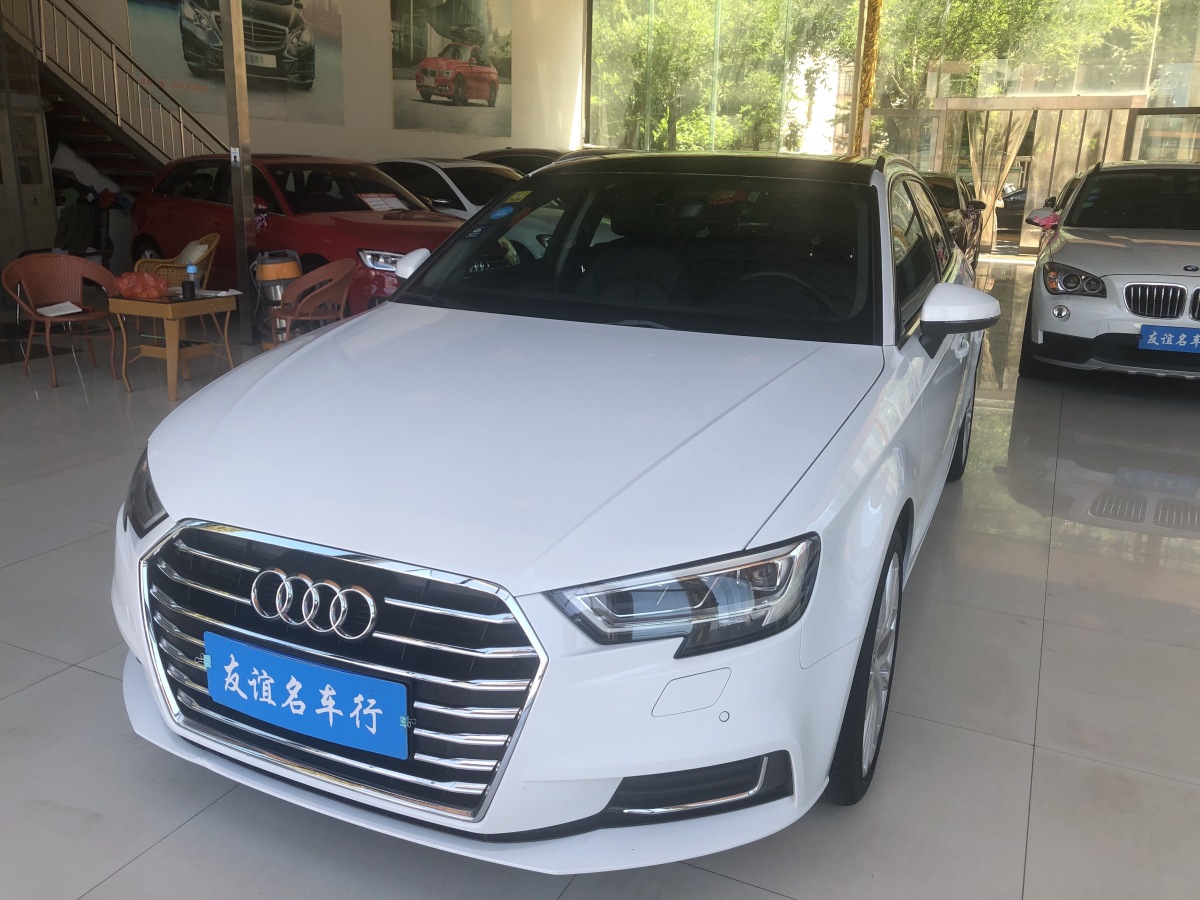 奧迪 奧迪A3  2018款 30周年年型 Sportback 35 TFSI 風(fēng)尚型圖片