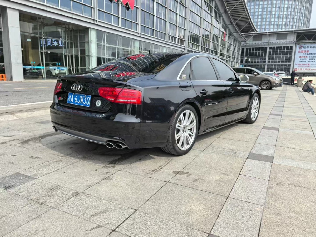 奧迪 奧迪S8  2013款 S8 4.0TFSI quattro圖片