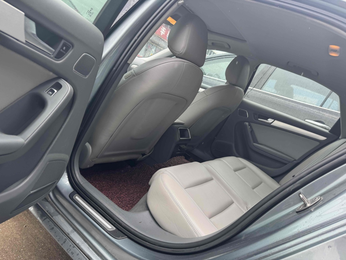 奧迪 奧迪A4L  2013款 35 TFSI 自動標準型圖片