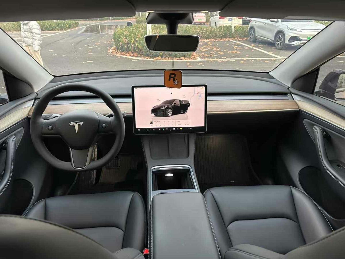 特斯拉 Model S  2023款 三電機全輪驅(qū)動 Plaid版圖片