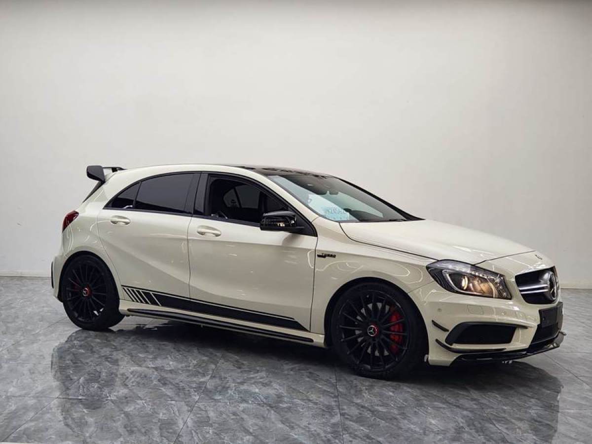 2015年6月奔馳 奔馳A級AMG  2014款 AMG A 45 4MATIC