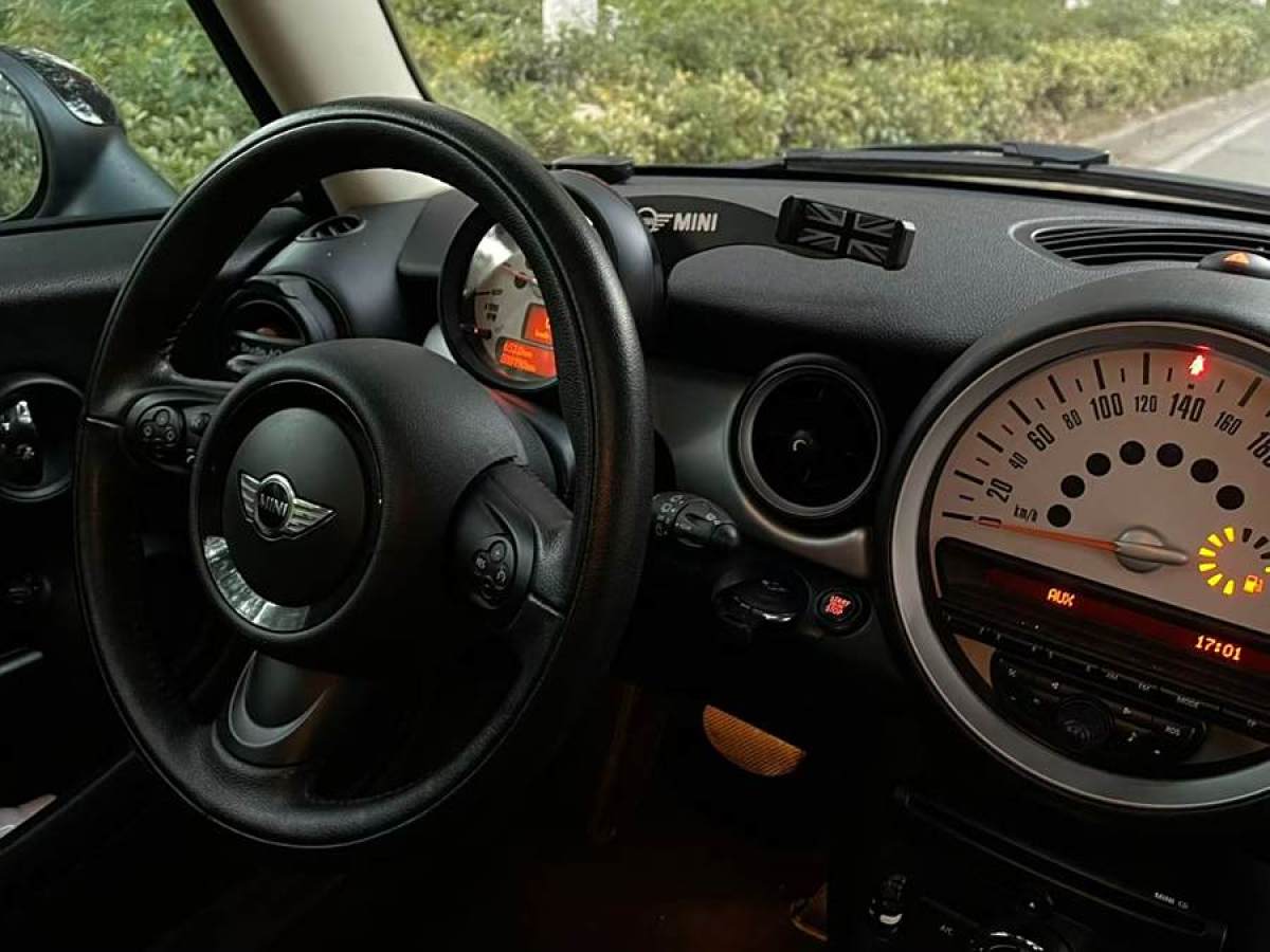 MINI CLUBMAN  2011款 1.6L COOPER Fun圖片