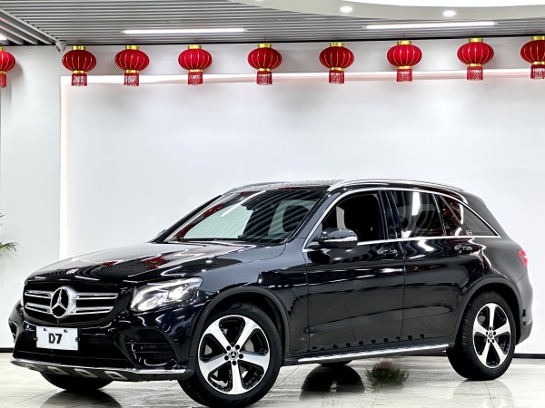 奔驰 奔驰GLC  2018款 改款 GLC 260 4MATIC 豪华型