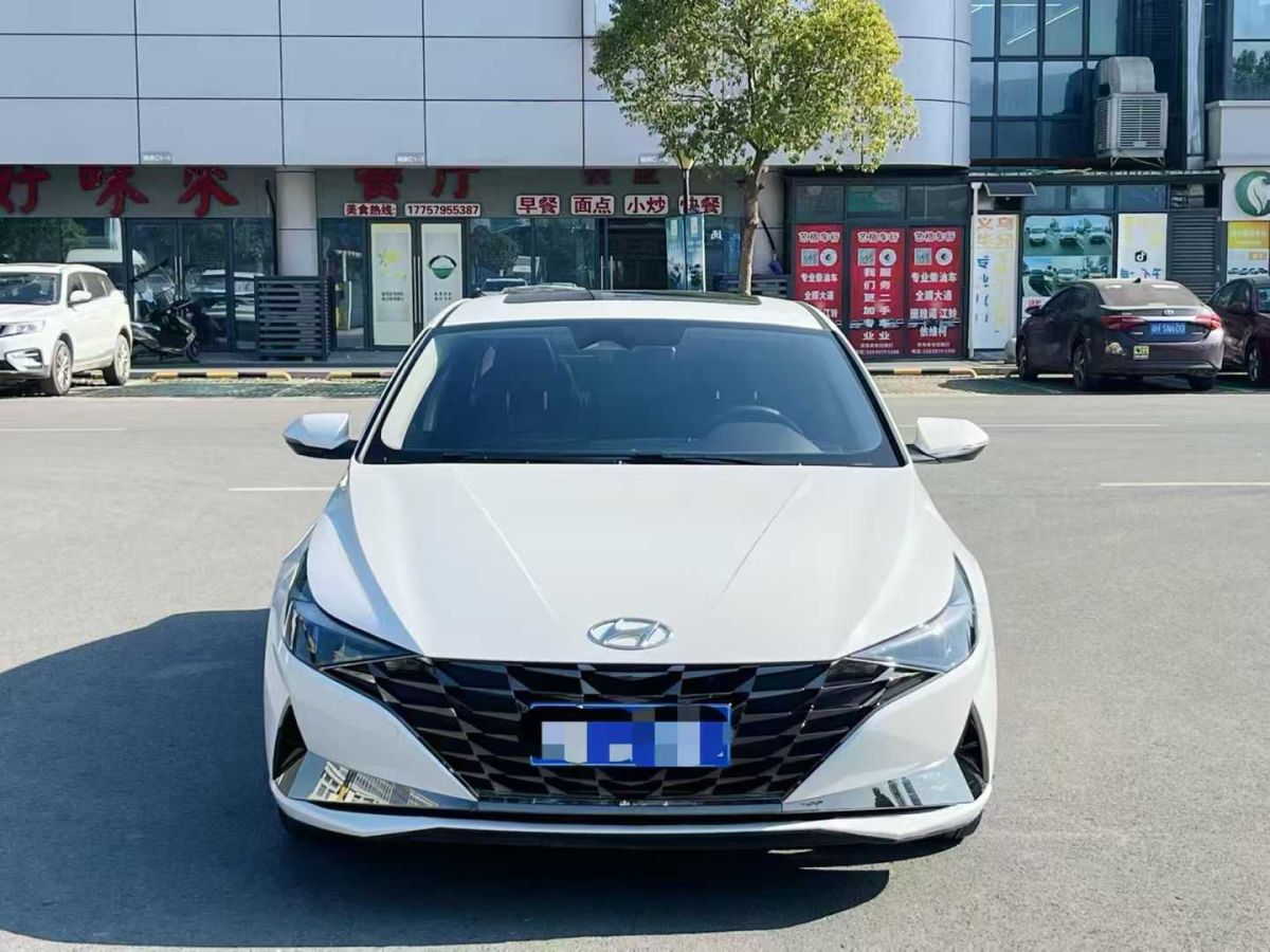 現(xiàn)代 伊蘭特  2023款 1.5L CVT GLS領(lǐng)先版圖片