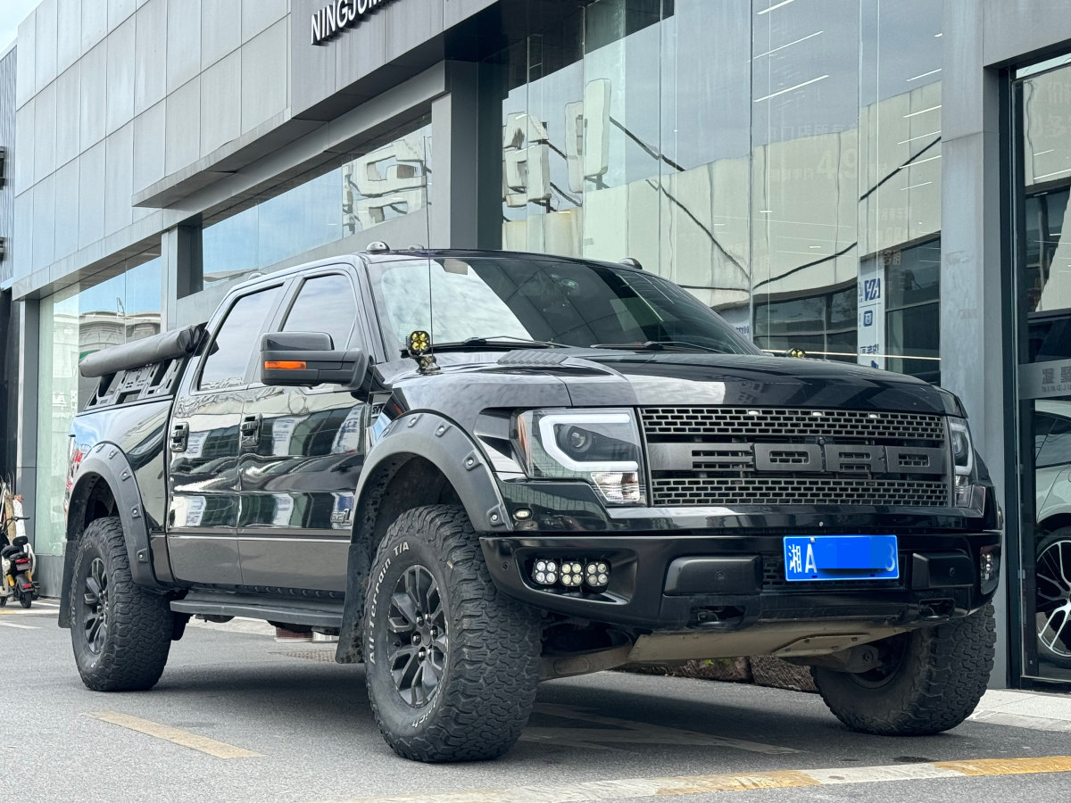 2014年10月福特 F-150  2011款 6.2L SVT Raptor SuperCrew