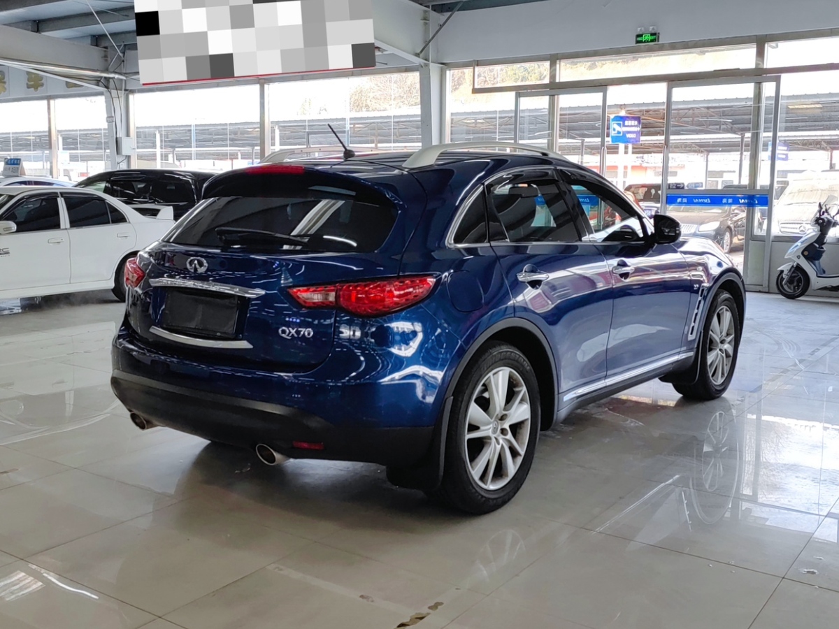 2020年11月英菲尼迪 QX70  2015款 3.7L 絕影版