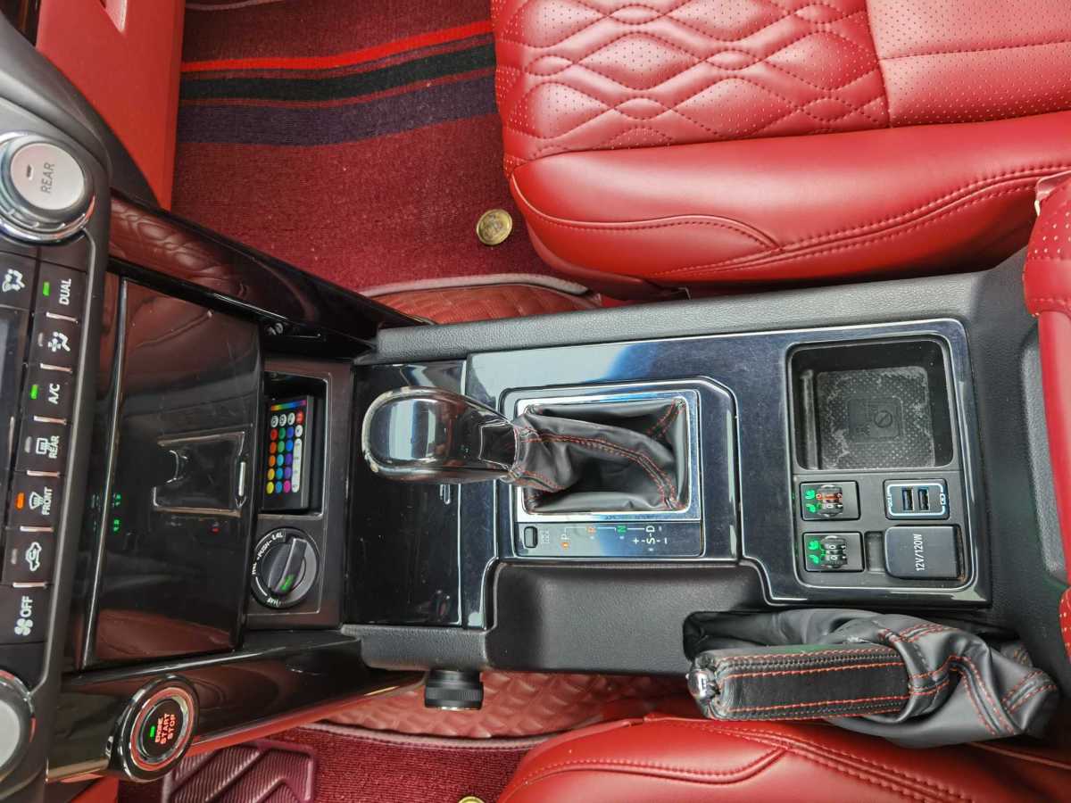 豐田 普拉多  2018款 3.5L 自動TX-L后掛備胎圖片