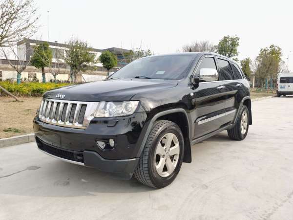 Jeep 大切诺基  2011款 3.6L 豪华导航版