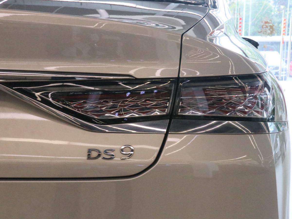 2022年4月DS DS 9新能源  2021款 1.6T E-TENSE 里沃利插電混動版