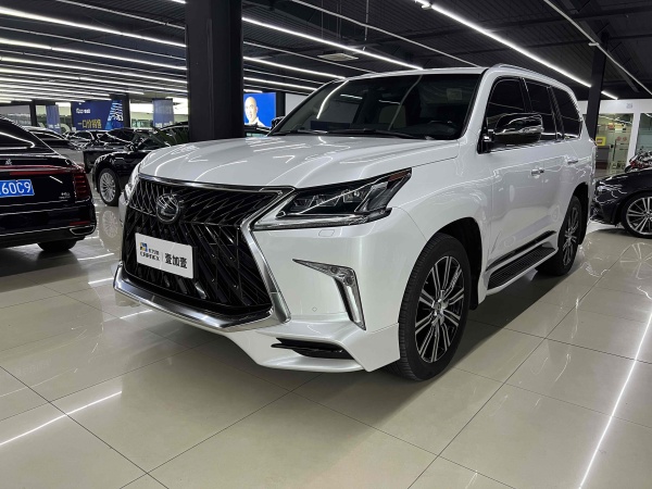 雷克萨斯 LX  2019款 570 巅峰特别版