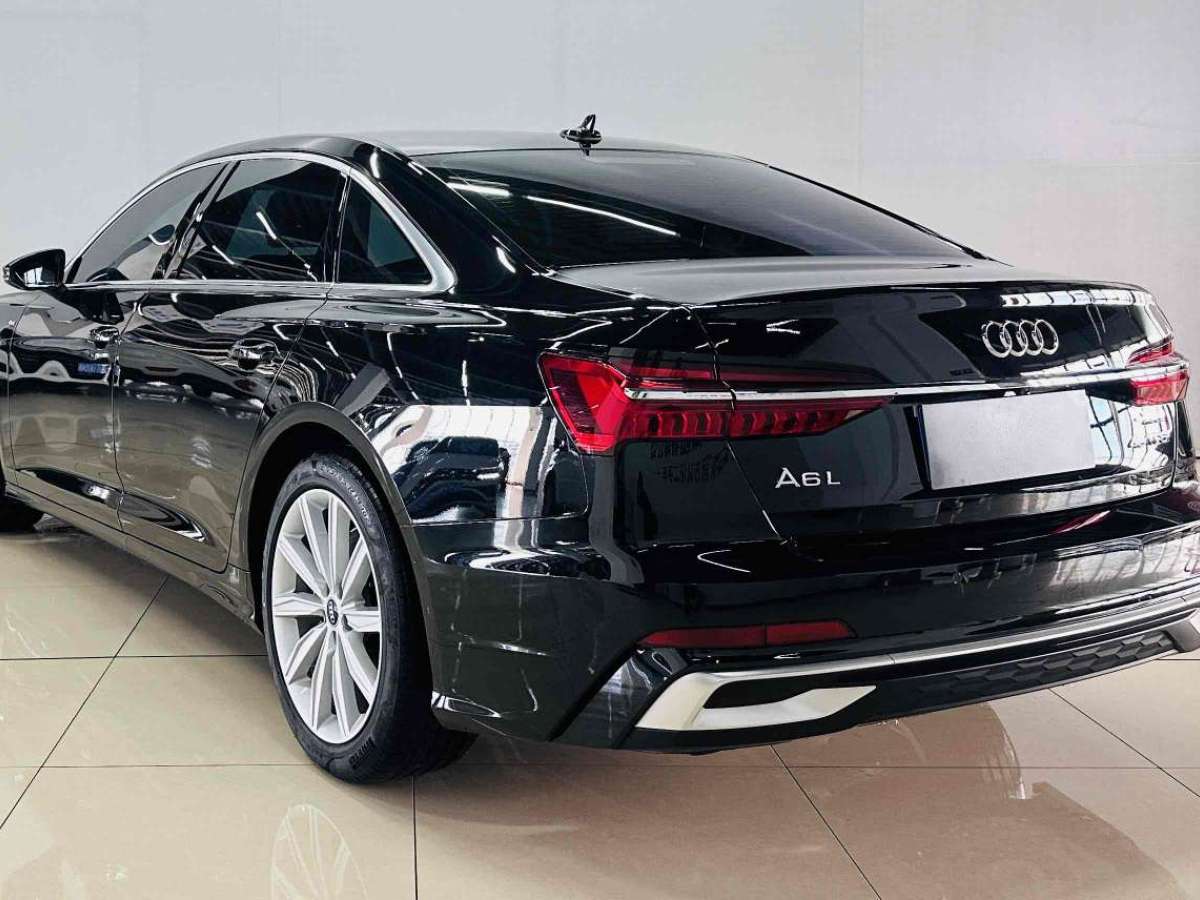 奧迪 奧迪A6L  2025款 45 TFSI quattro 臻選動感型圖片