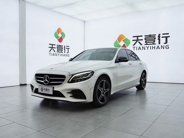 奔驰 奔驰C级  2019款 C 260 运动版 4MATIC