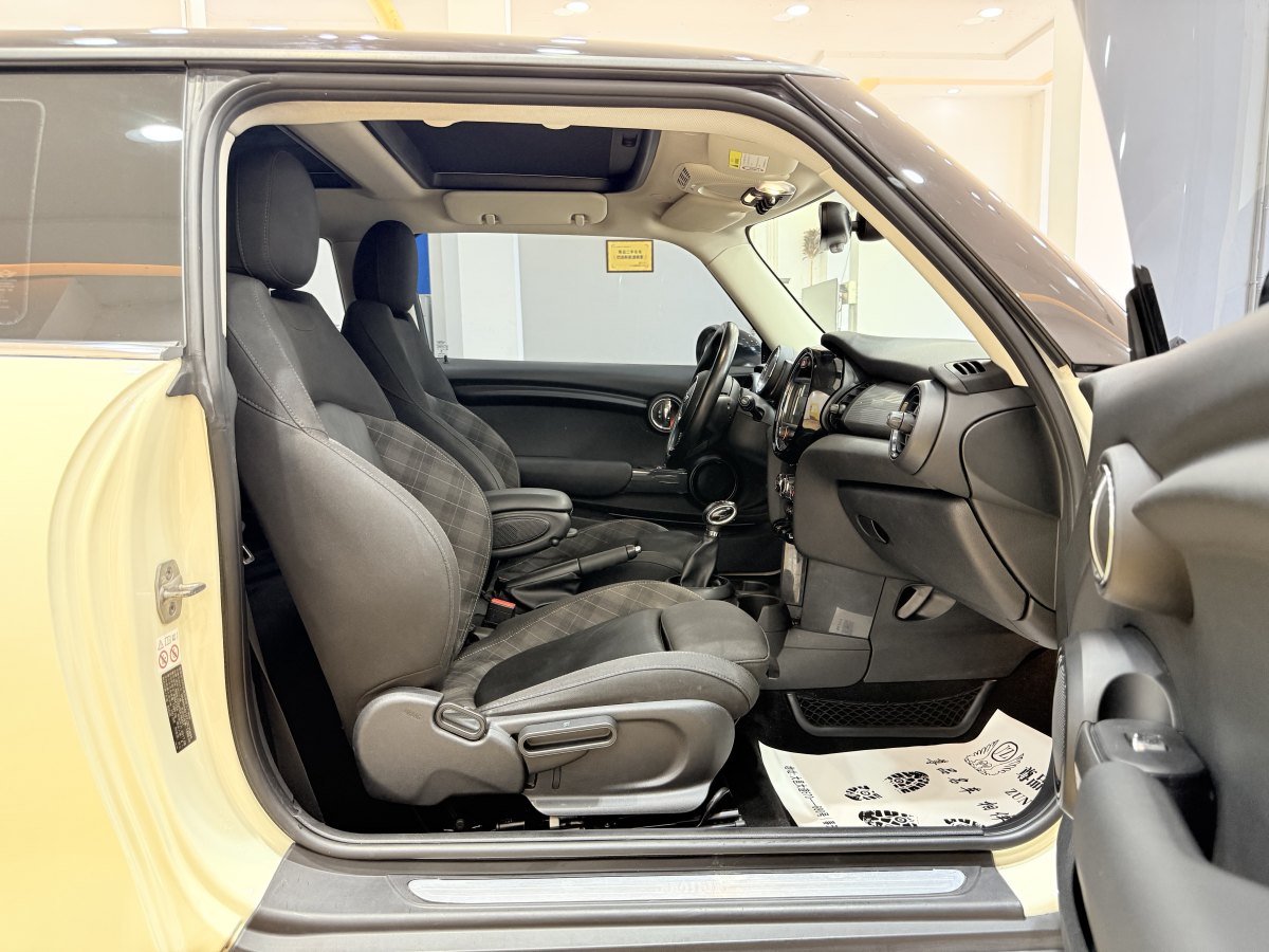 MINI CLUBMAN  2016款 改款 1.5T COOPER圖片