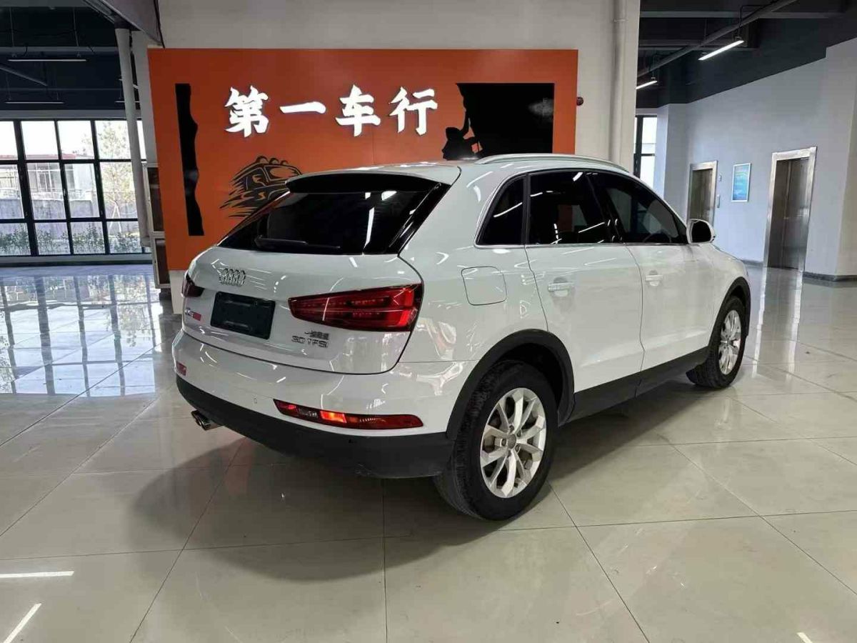 奧迪 奧迪Q3  2018款 30 TFSI 時(shí)尚型典藏版圖片