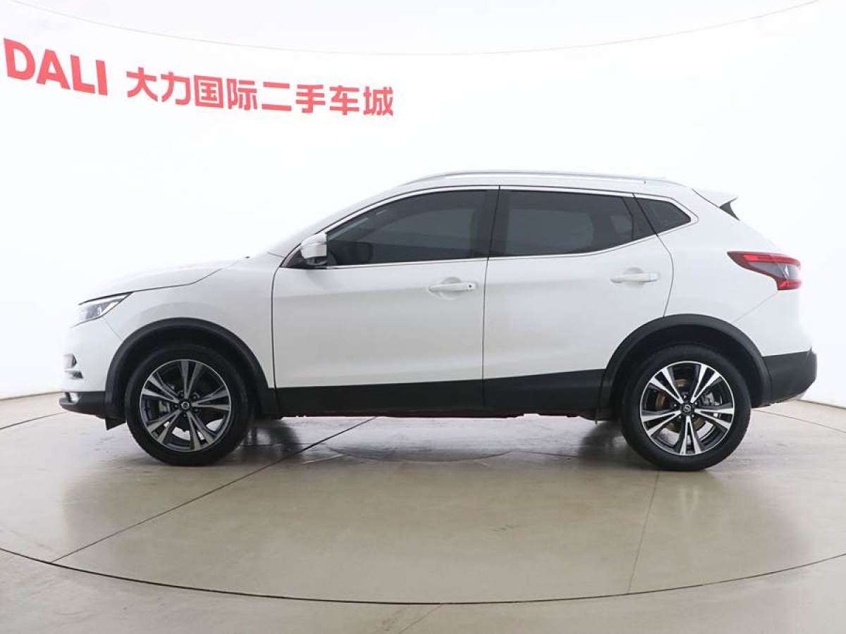 日產(chǎn) 逍客  2022款 2.0L CVT XV Prem.豪華版圖片