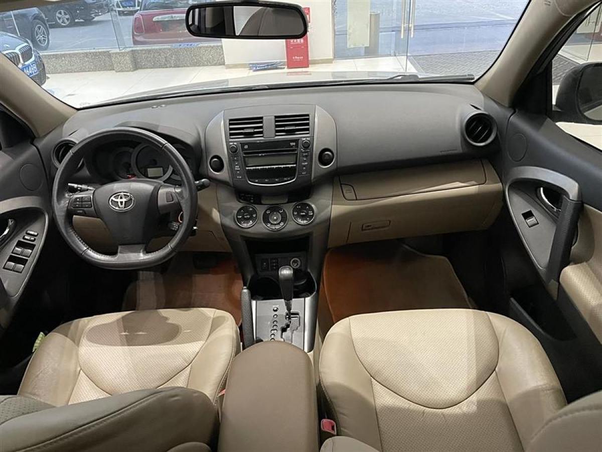 豐田 RAV4榮放  2011款 2.0L 自動豪華版圖片