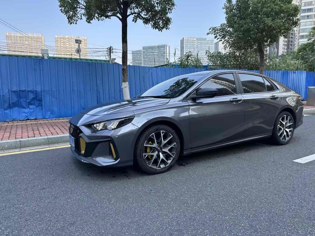 廣汽傳祺 影豹  2022款 270T 影豹J16 R-style賽道版圖片