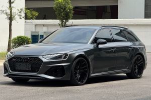 奥迪RS 4 奥迪 RS4 Avant 黑曜版