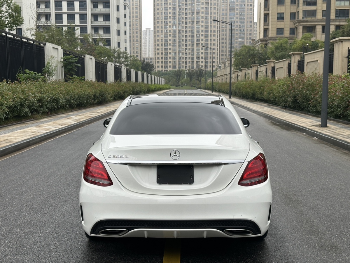 奔驰 奔驰C级  2015款 C 300 L 运动型图片