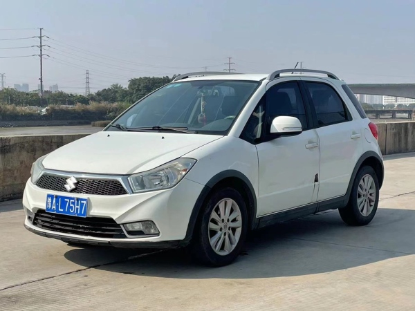 铃木 天语 SX4  2013款 酷锐 1.6L 手动运动型