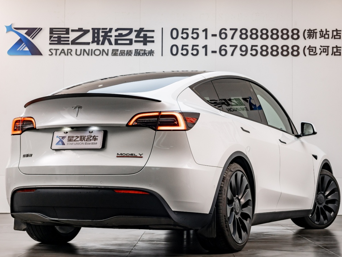 特斯拉Model Y 22款 performance 高性能全輪驅(qū)動(dòng)版圖片