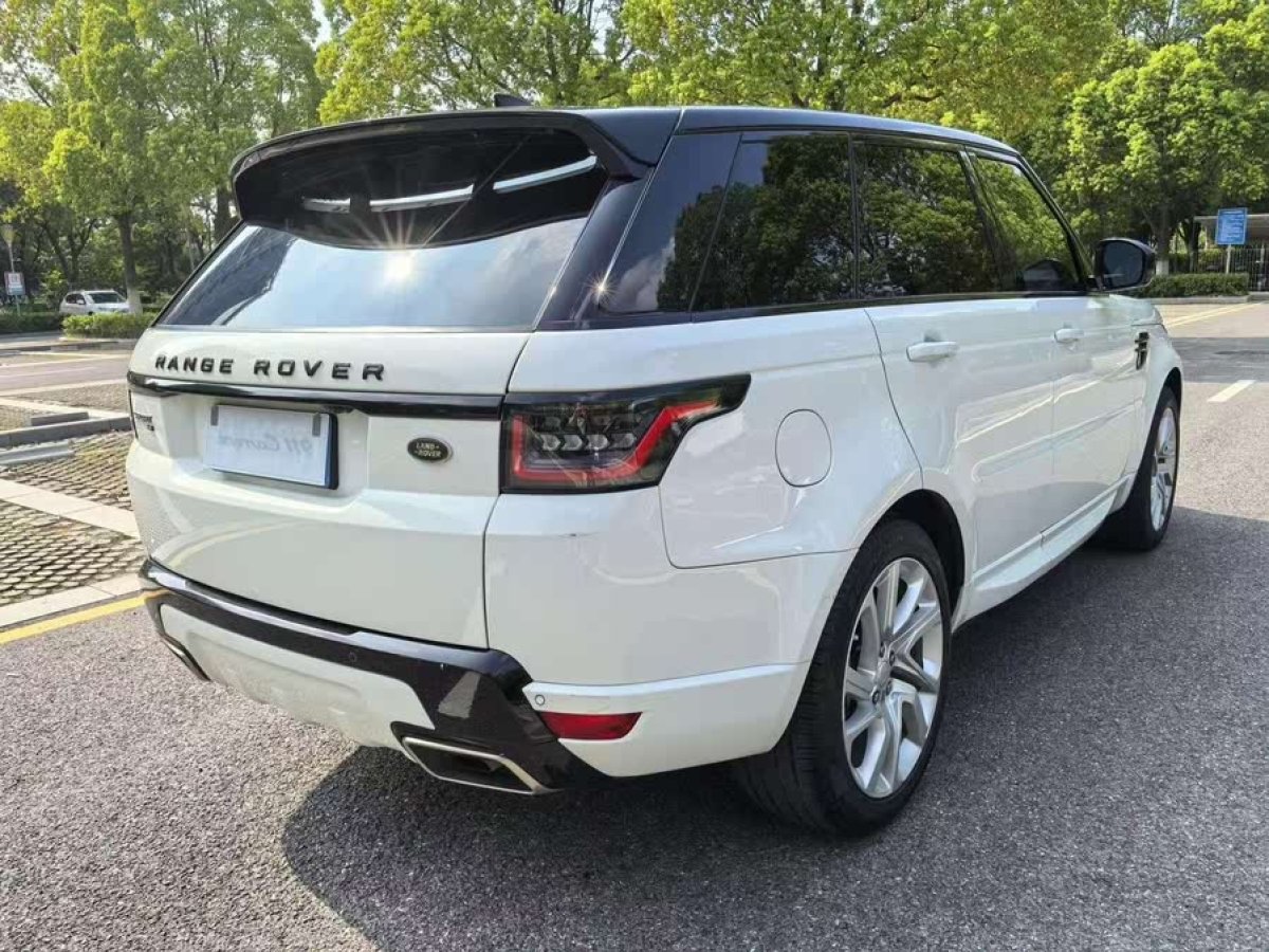 路虎 攬勝運(yùn)動(dòng)版  2020款 3.0 L6 HSE DYNAMIC圖片