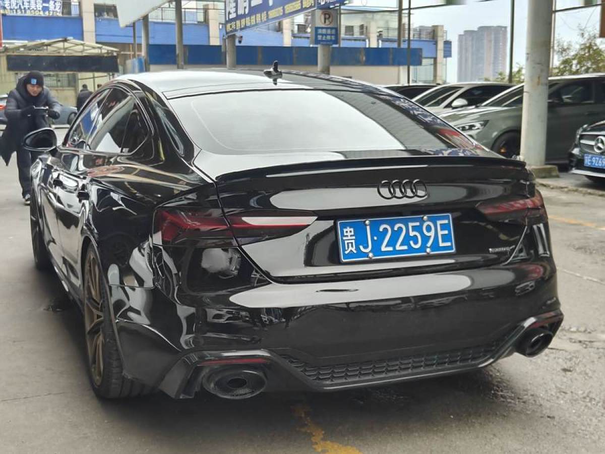 奧迪 奧迪A5  2024款 Sportback 40 TFSI quattro 豪華動(dòng)感型圖片