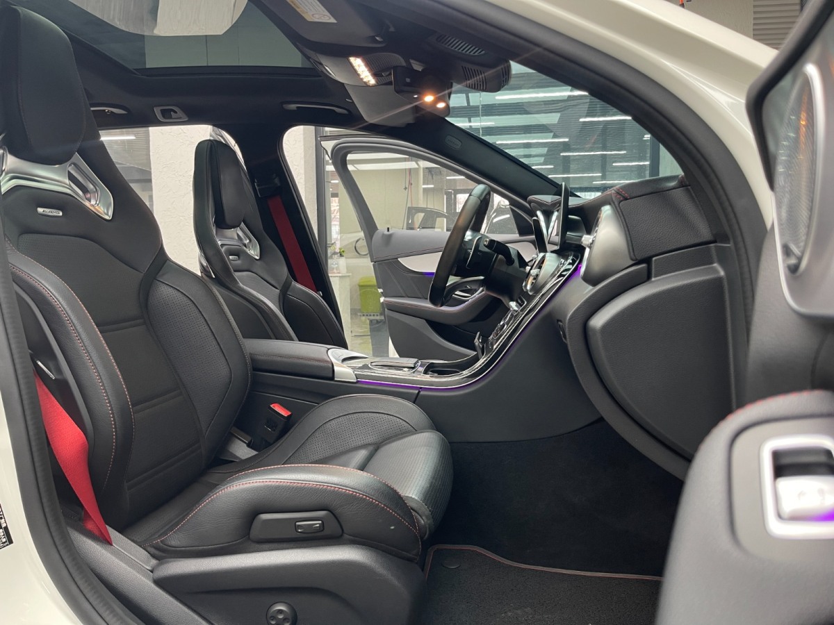 2019年12月奔驰 奔驰C级 奔驰C级AMG 2019款 AMG C 43 4MATIC 旅行轿车 特别版