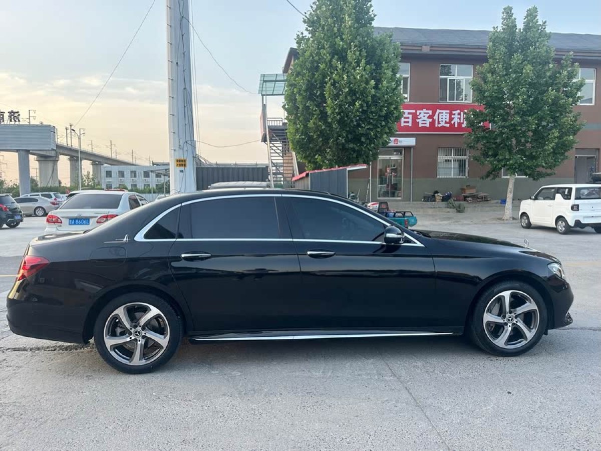 奔馳 奔馳E級(jí)  2019款 改款 E 300 L 運(yùn)動(dòng)豪華型圖片