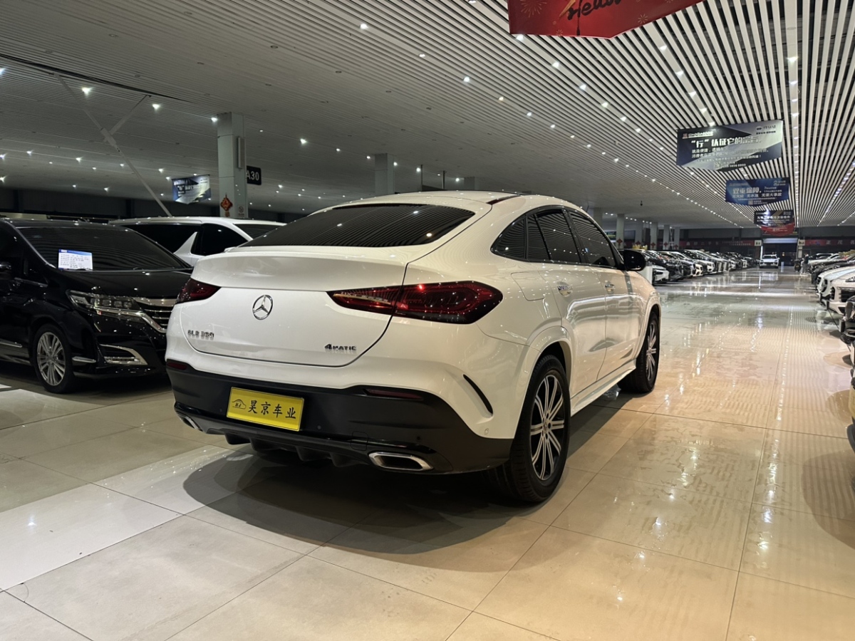 奔馳 奔馳GLE  2020款  GLE 350 4MATIC 豪華型圖片