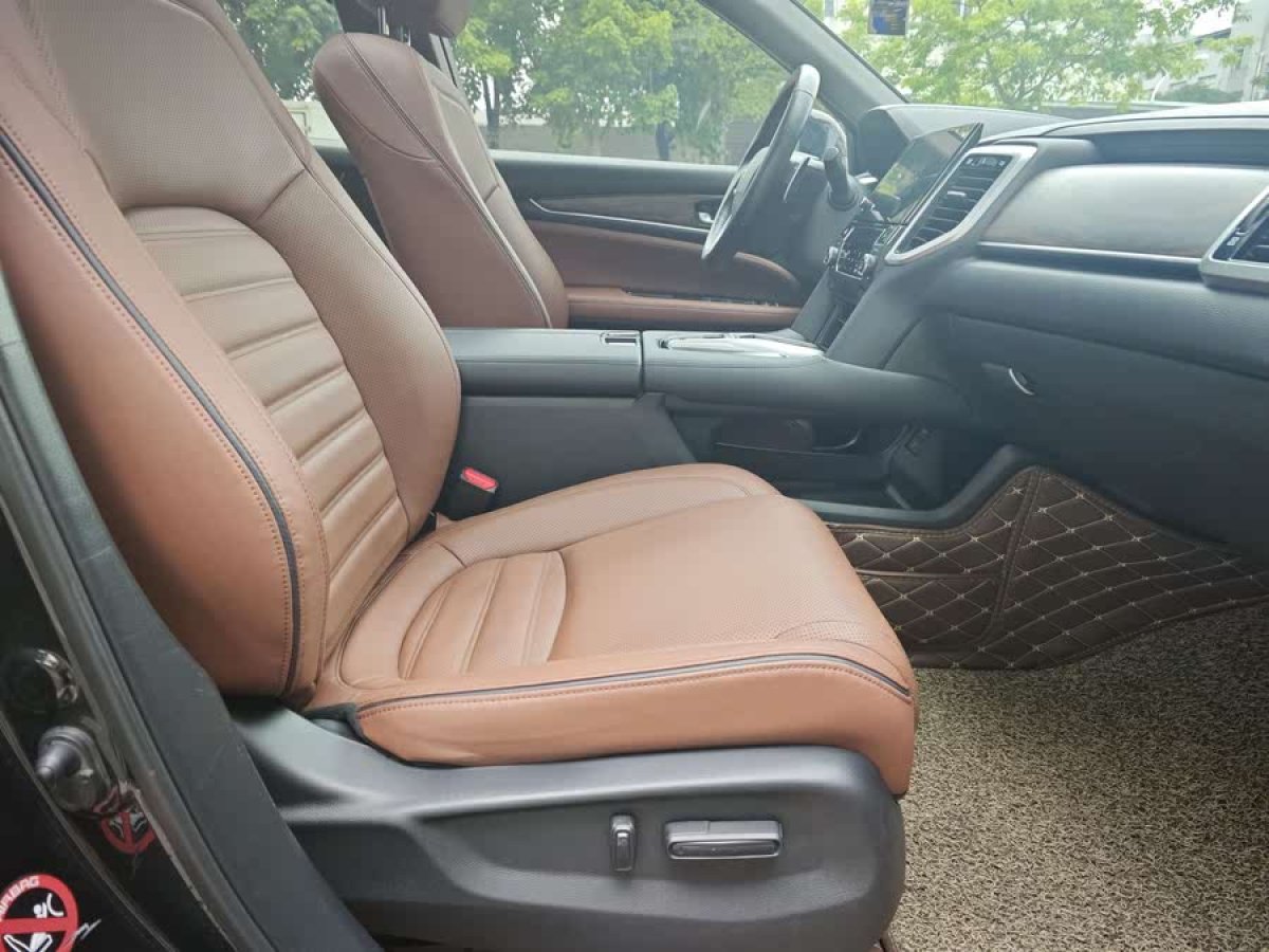 本田 UR-V  2017款 370TURBO 兩驅尊貴版圖片