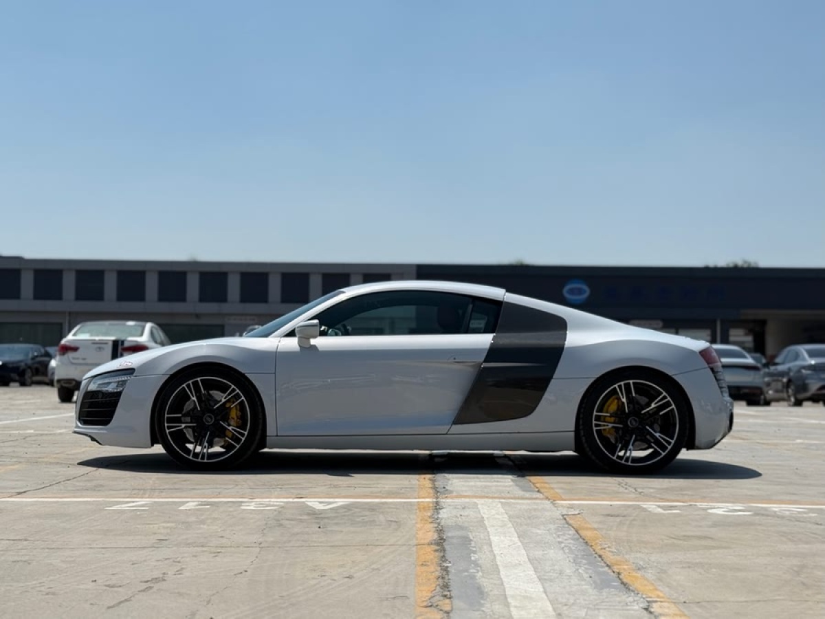 奧迪 奧迪R8  2014款 4.2 FSI quattro圖片