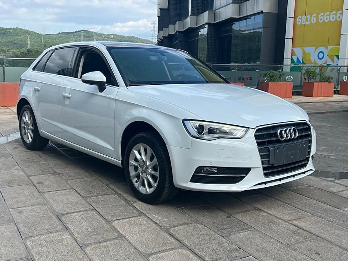 奧迪 奧迪A3  2016款 Sportback 35 TFSI 領(lǐng)英型圖片