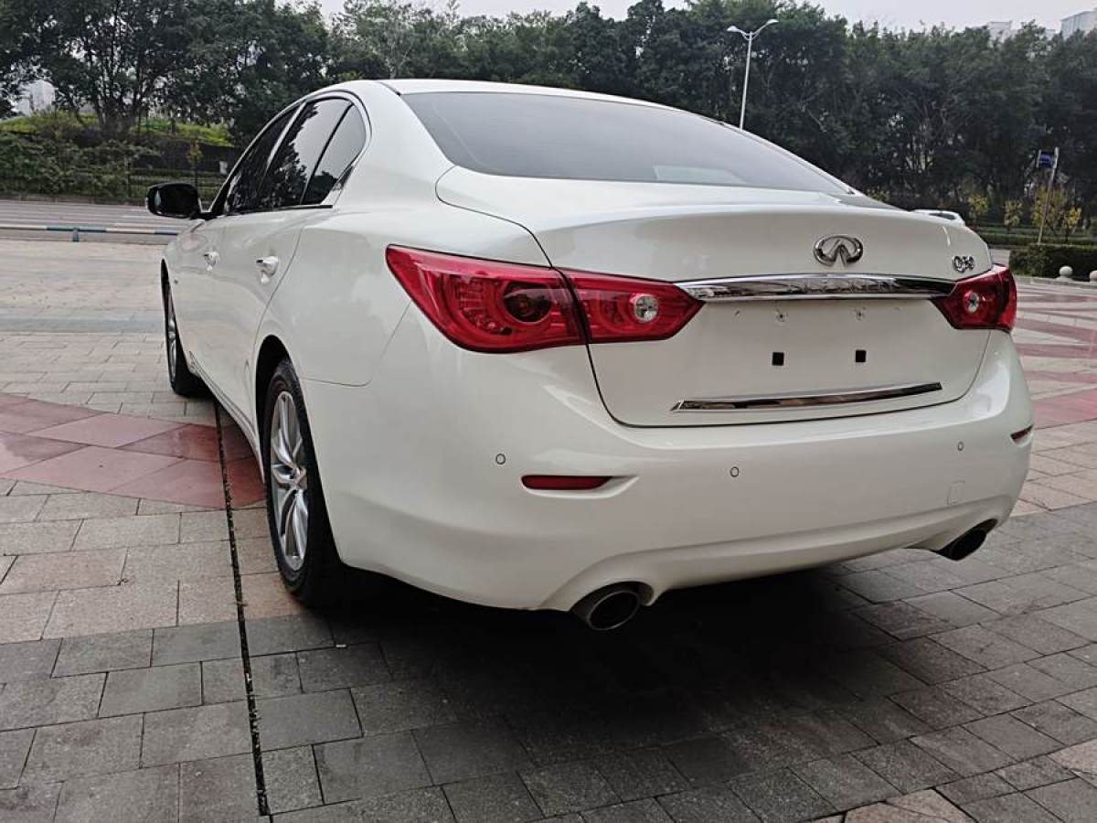 英菲尼迪 Q50L  2015款 2.0T 悅享版圖片