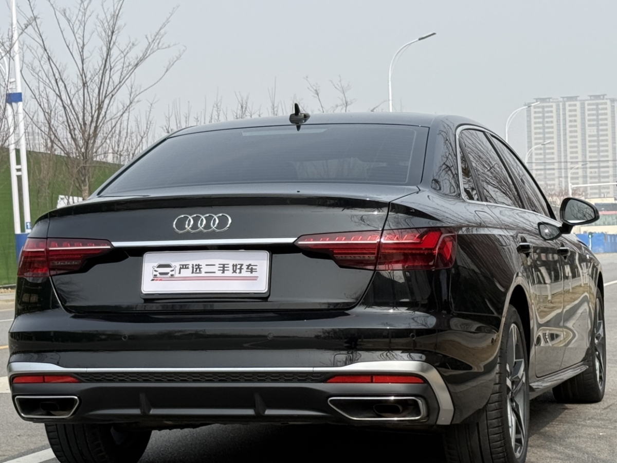 奧迪 奧迪A4L  2022款 40 TFSI 豪華動(dòng)感型圖片