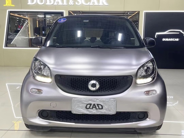 smart fortwo  2016款 1.0L 灰行侠特别版