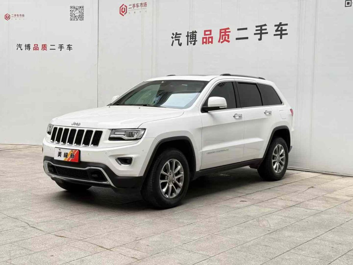 Jeep 大切諾基  2015款 3.0L 精英導(dǎo)航版圖片