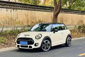 CLUBMAN MINI 2.0T COOPER S 賽車手