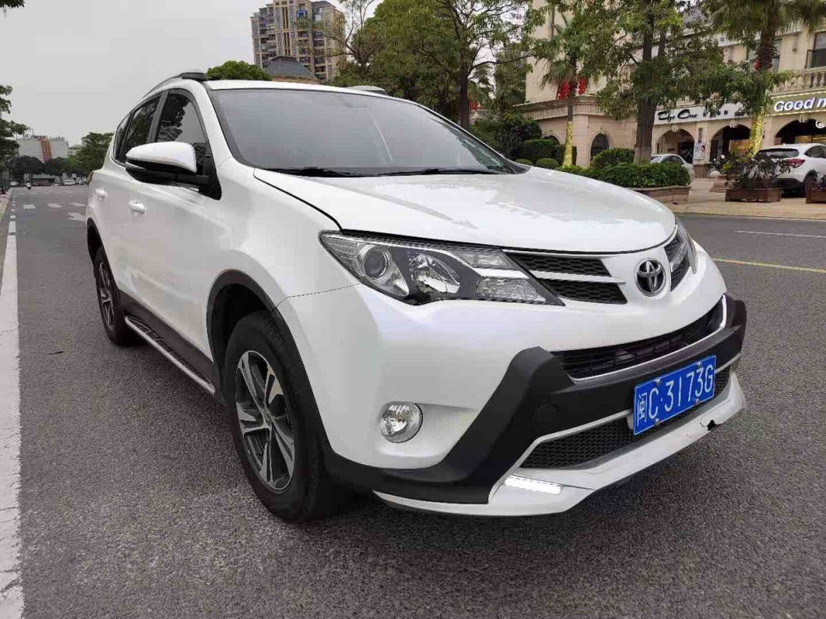 丰田 rav4 2016款 荣放 2.0l cvt两驱风尚版图片