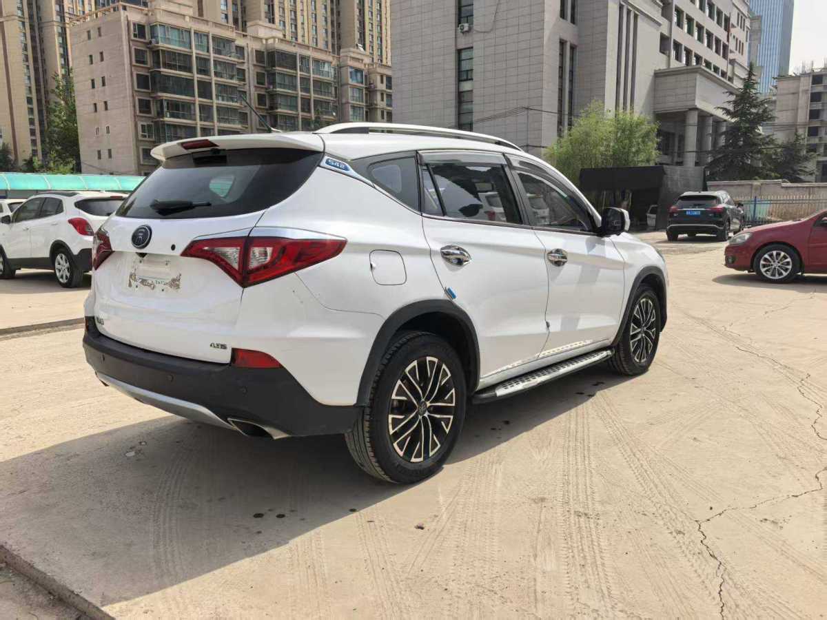 比亞迪 宋新能源  2017款 宋DM 1.5TID 全時四驅(qū)豪華型圖片