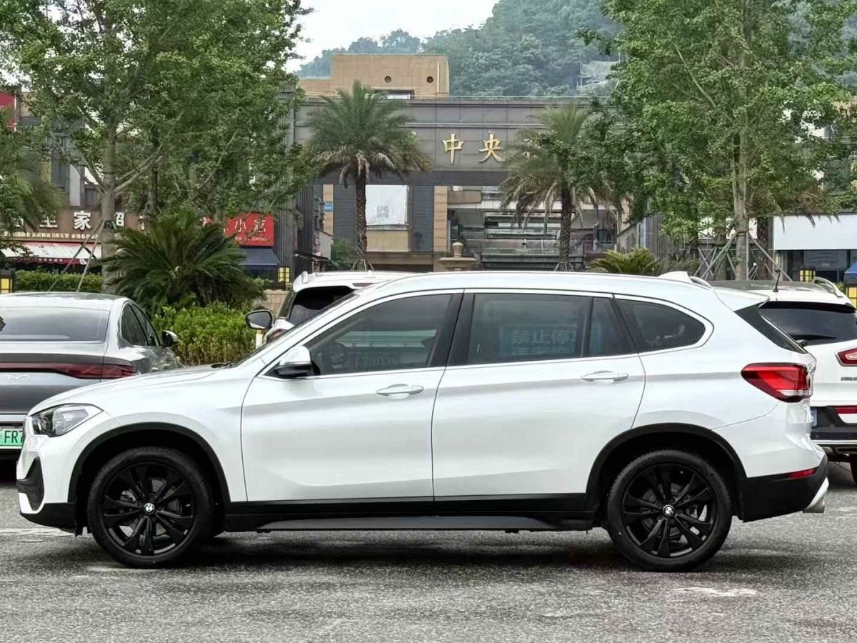 寶馬 寶馬X1  2020款 sDrive25Li 領(lǐng)先型圖片