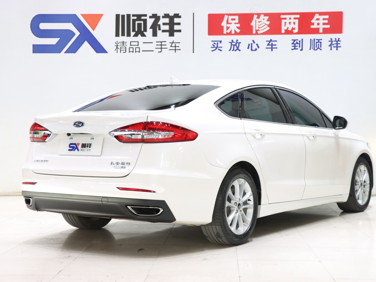 福特 蒙迪歐  2018款 EcoBoost 180 智控時(shí)尚型 國VI圖片