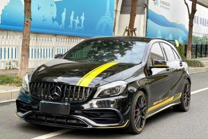 奔驰A级AMG 奔驰 AMG A 45 4MATIC