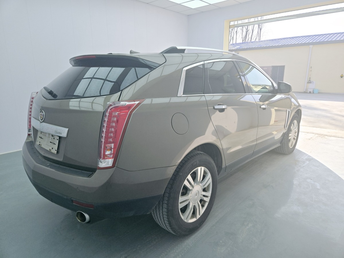 凱迪拉克 SRX  2015款 3.0L 精英型圖片