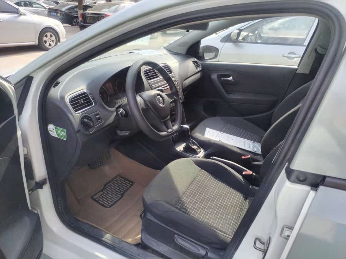 大眾 Polo  2014款 1.6L 自動(dòng)舒適版圖片