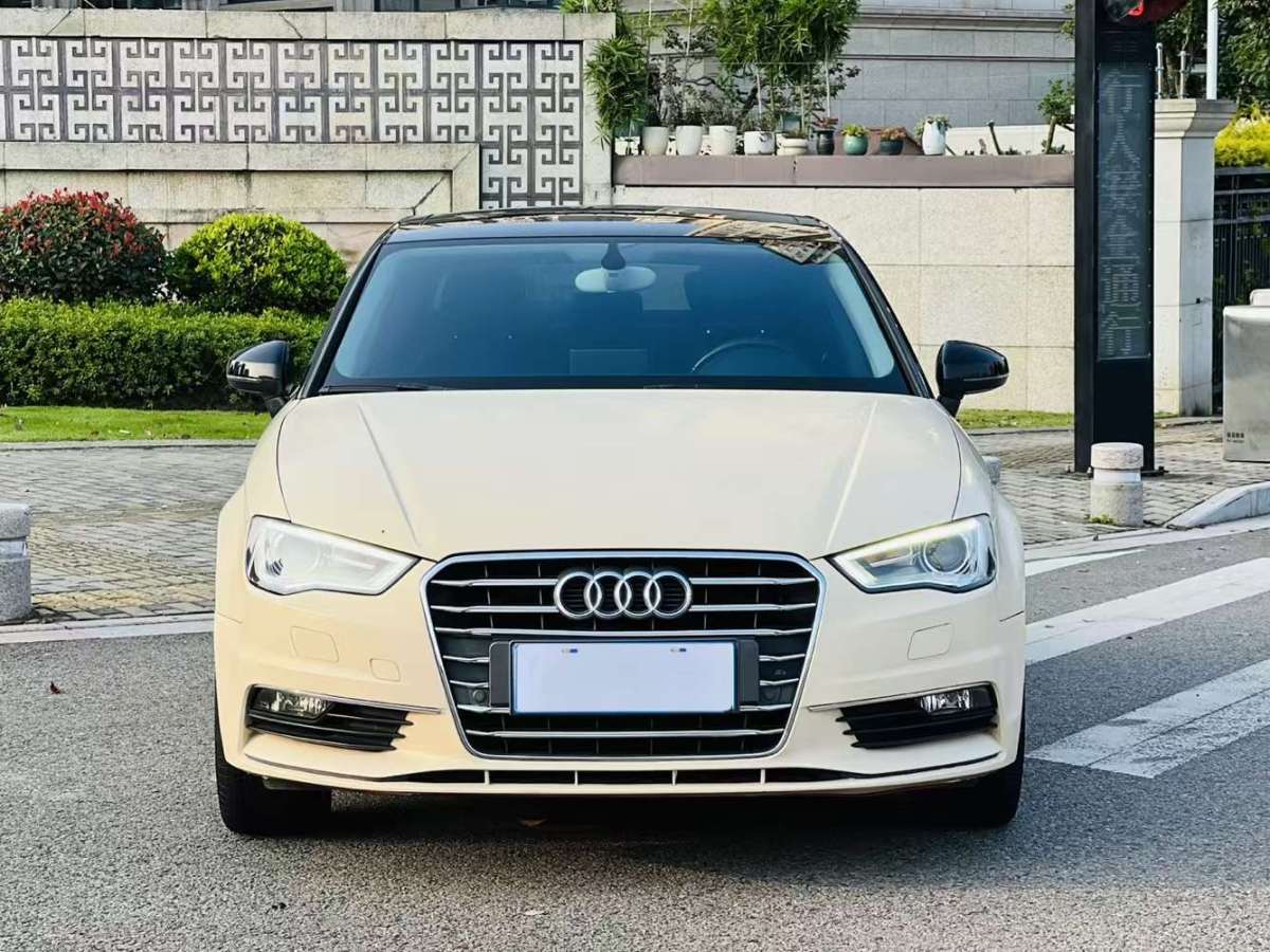 奧迪 奧迪A3  2014款 Sportback 35 TFSI 自動舒適型圖片