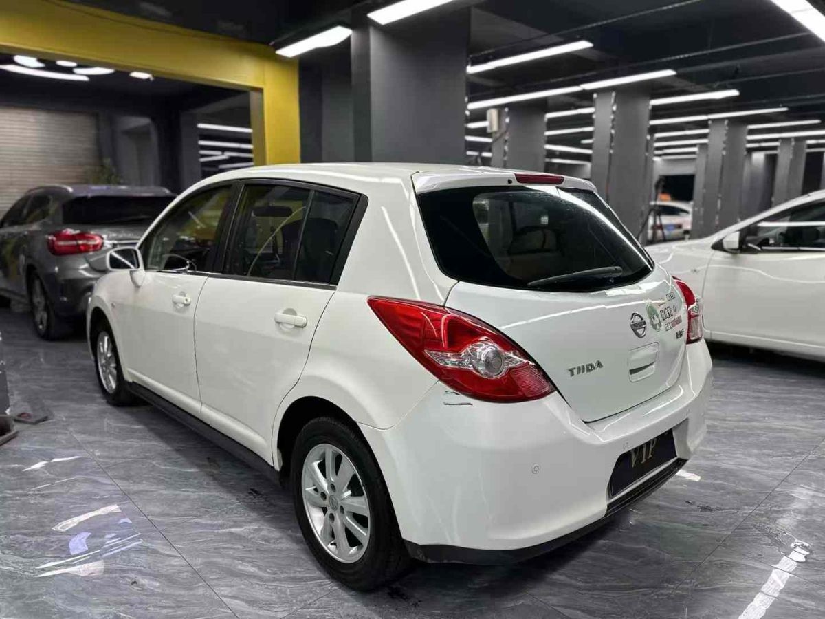 日產(chǎn) 頤達  2009款 1.6L 自動科技版圖片